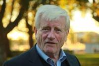 Gniffke_Manfred als Walter Müller